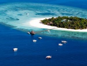 Banyan Tree Maldives Vabbinfaru | Go Discover Abroad